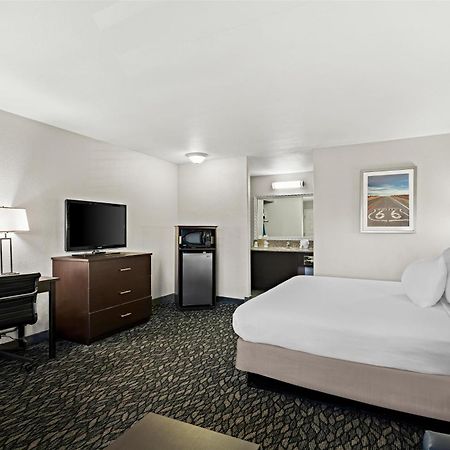 Best Western Desert Villa Inn Барстоу Екстер'єр фото