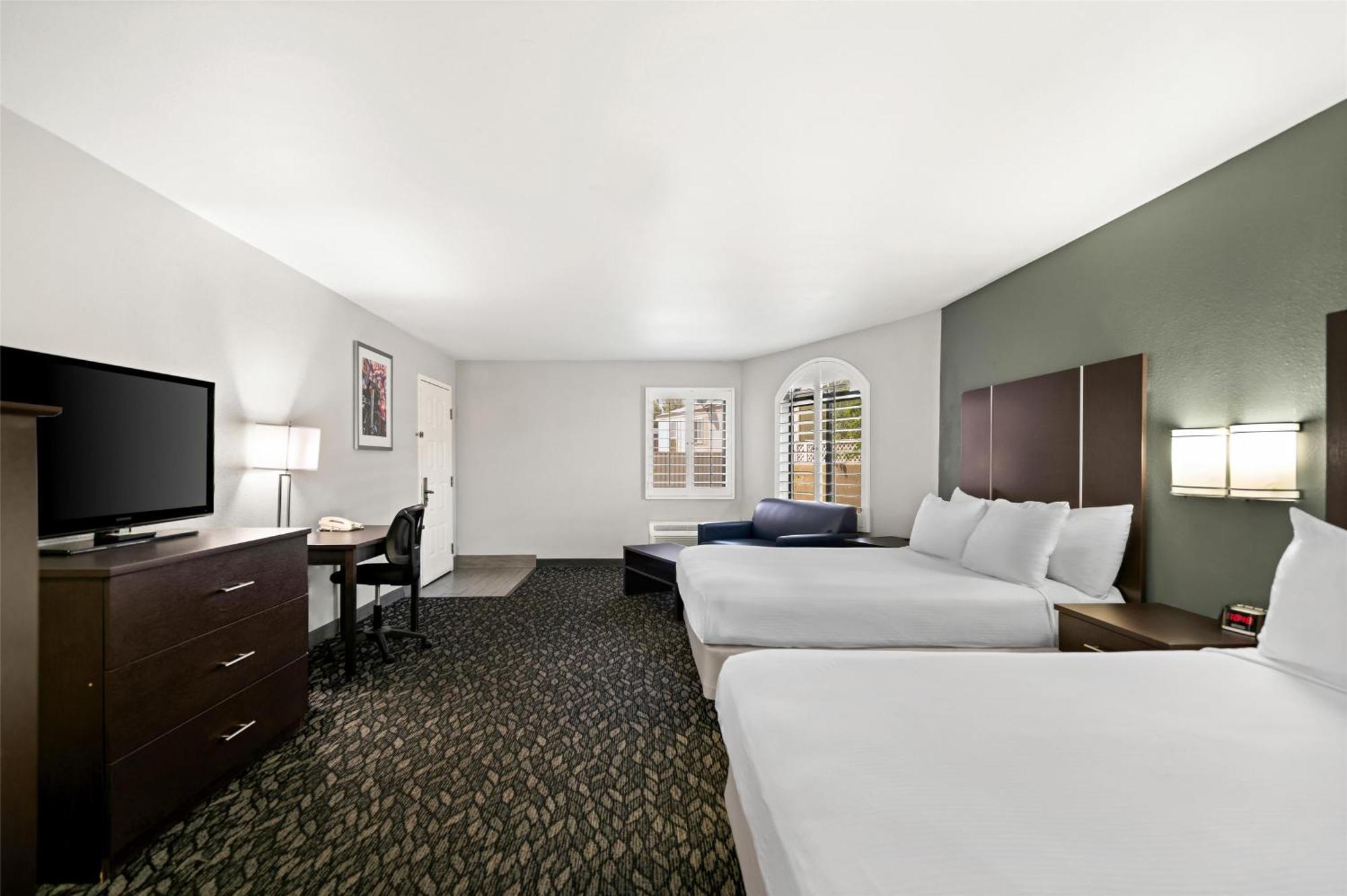 Best Western Desert Villa Inn Барстоу Екстер'єр фото